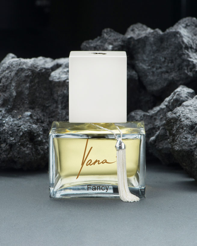 Yana Perfume